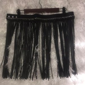 Cute fringe leather belt!